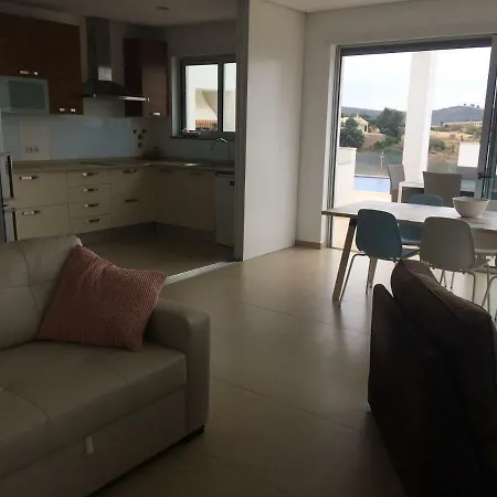 Villa Colina Sol *