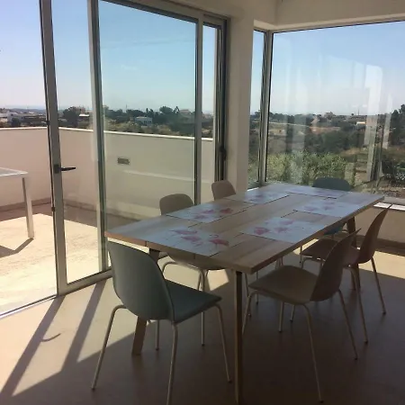 Villa Colina Sol *