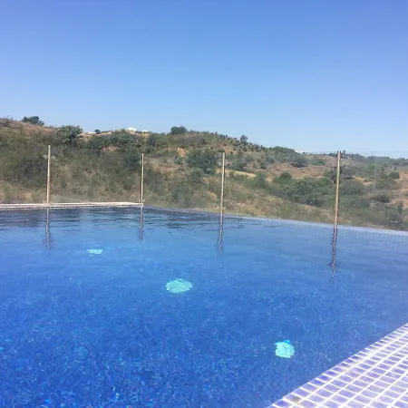 Colina Sol Nora