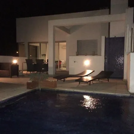 Villa Colina Sol *